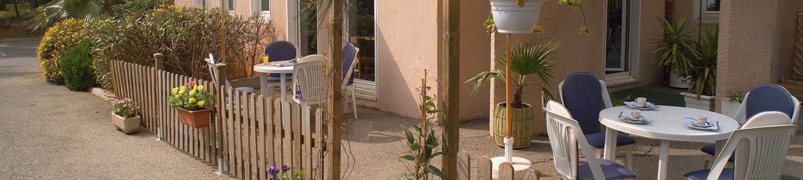 กู๊ด โฮเต็ล มาร์เซย โอบาญ - ลา วาล็องติน Hotel La Penne-sur-Huveaune ภายนอก รูปภาพ