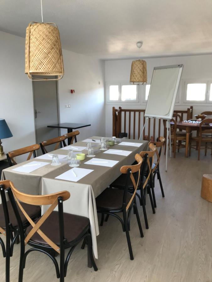 กู๊ด โฮเต็ล มาร์เซย โอบาญ - ลา วาล็องติน Hotel La Penne-sur-Huveaune ภายนอก รูปภาพ